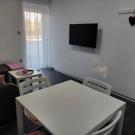 Sweet Apartman Balatonszarszo