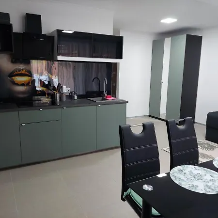 Sweet Apartman Balatonszarszo
