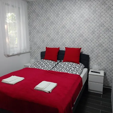 Apartment Sweet Apartman *